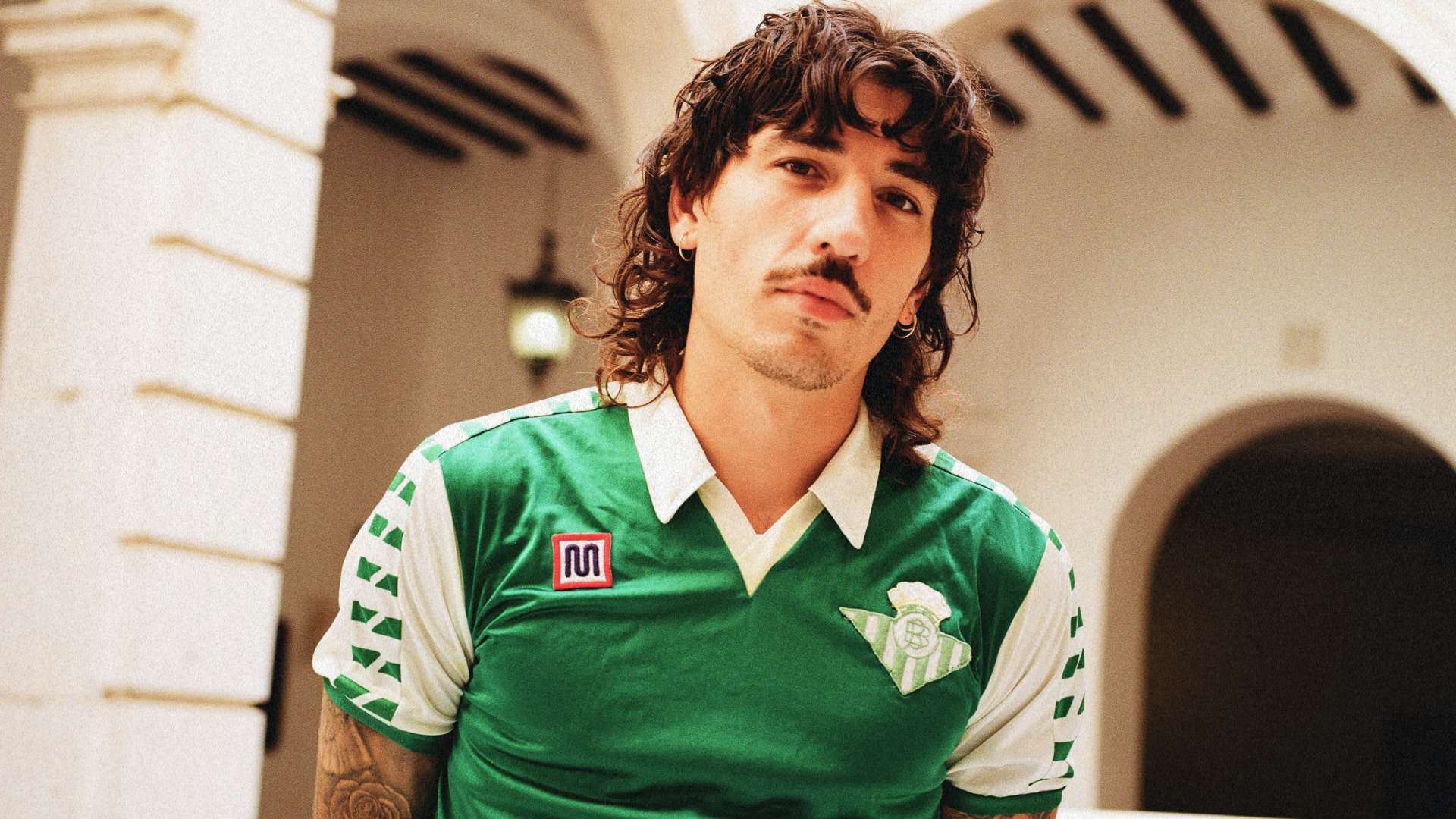 轉會市場大 轉會市場大